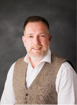 image of Alastair McAlpine